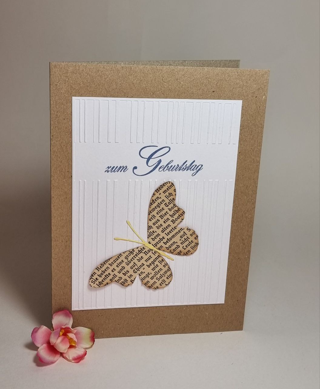 simple Schmetterlingskarte "zum Geburtstag"